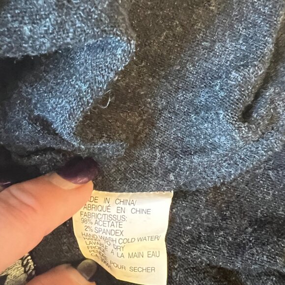 Aria Black & Grey Graphic Knit Top with Mesh Sleeves & Silver Accents - Large - Picture 11 of 11